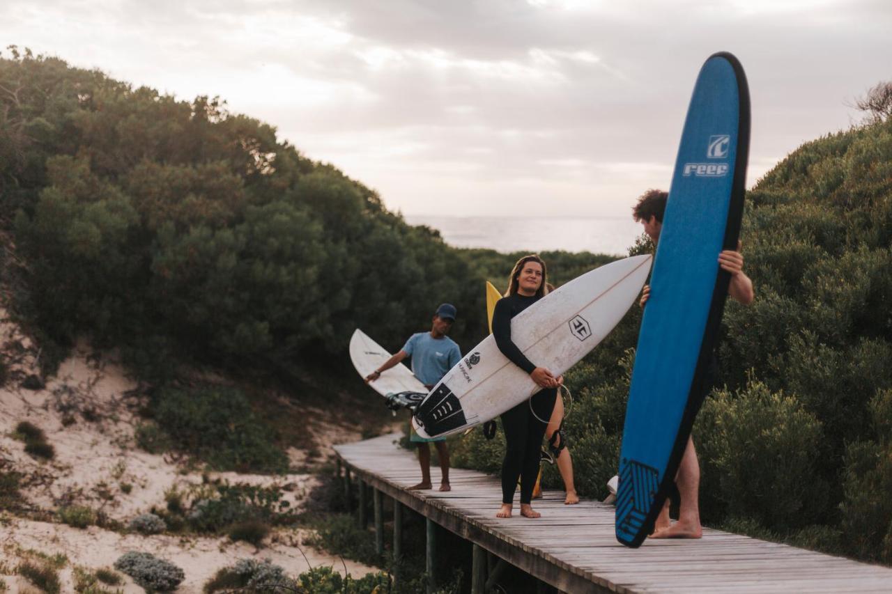 Surf Lodge South Africa Джефрис-Бей Экстерьер фото